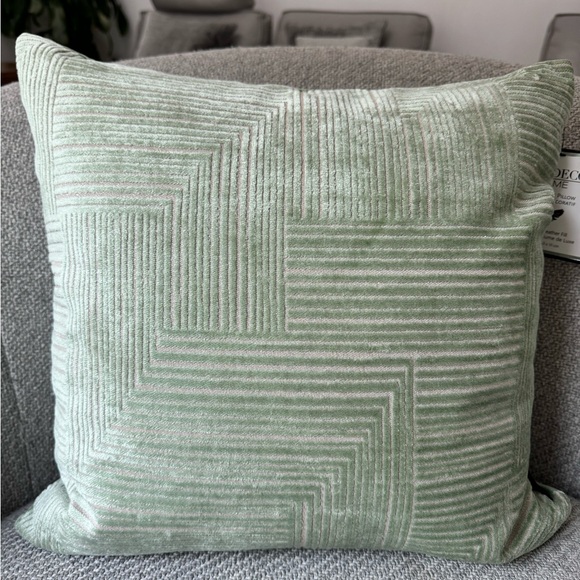 Casa Decor Home 20x20 Green Beige Pattern Textured Velvet Luxury Square Pillow - Picture 4 of 11